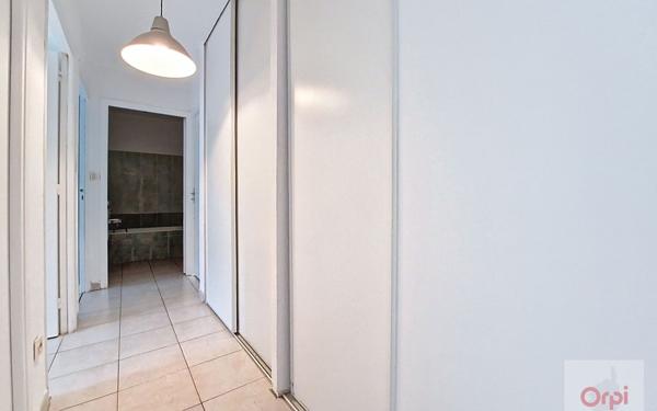 Appartement à louer    4 pièces •  Ajaccio