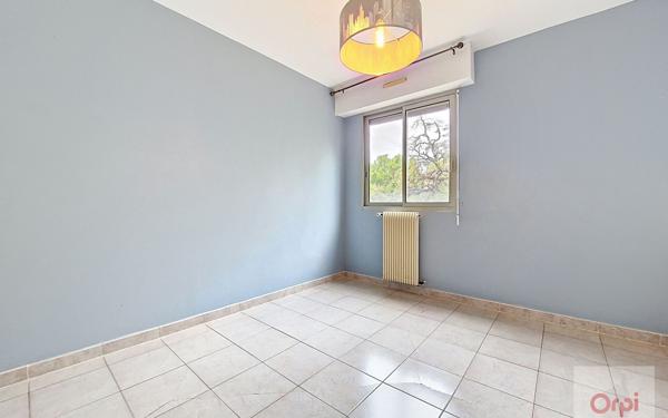 Appartement à louer    4 pièces •  Ajaccio