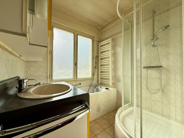 Maison de type 4 - secteur Jean Jaurès avec jardin et garage à rafraichir