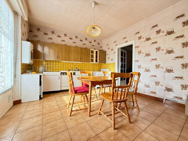 Maison de type 4 - secteur Jean Jaurès avec jardin et garage à rafraichir