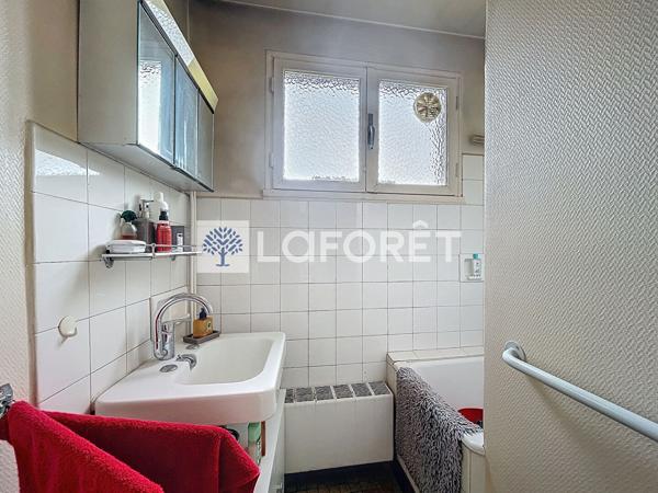 Achat maison près de BOURGOIN JALLIEU - 6 pièce(s) - 107 m² - 229 000 €