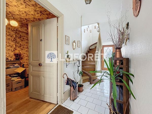 Achat maison près de BOURGOIN JALLIEU - 6 pièce(s) - 107 m² - 229 000 €