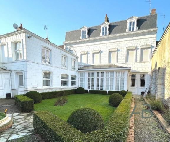 Maison bourgeoise Hazebrouck 450 m²
