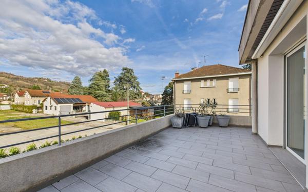 Maison à vendre    5 pièces • 129 m2 Saint-Marcellin