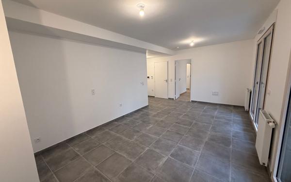 Appartement à vendre    2 pièces •  Rillieux-la-Pape