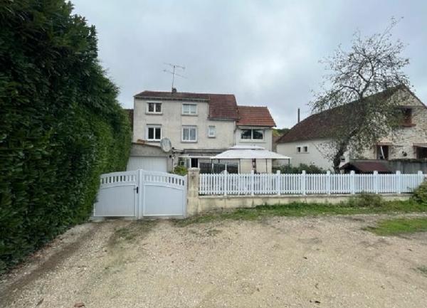 Maison à vendre    4 pièces •  Langon