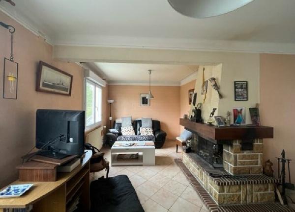 Maison à vendre    4 pièces •  Langon