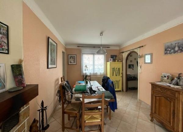 Maison à vendre    4 pièces •  Langon