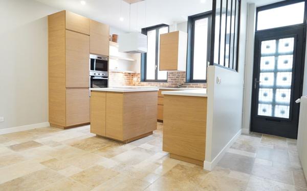 Maison à vendre    5 pièces •  Amiens