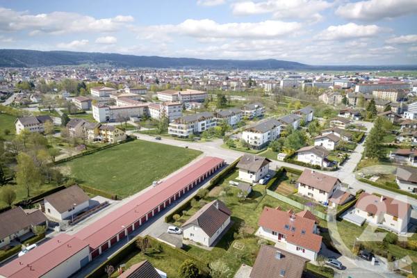 Appartement F3 à vendre  3 pièces - 62,74 m 2   DOUBS  - 25