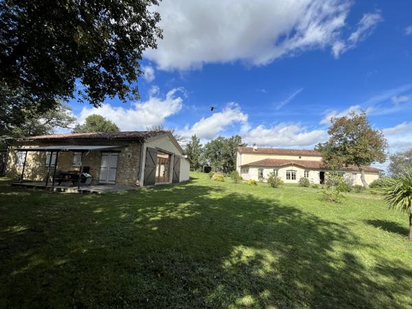 Mauvezin (32120) Propriété 320m² avec 2 Maisons sur 2Ha8
