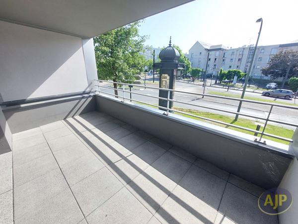 Location appartement Nantes : 747 € - AJP Immobilier Nantes Rond-Point de Rennes