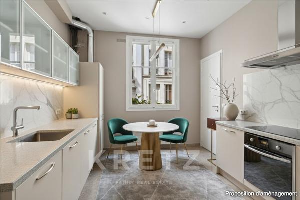 Une adresse iconique de la rive gauche : 170m2 de charme et de volumes