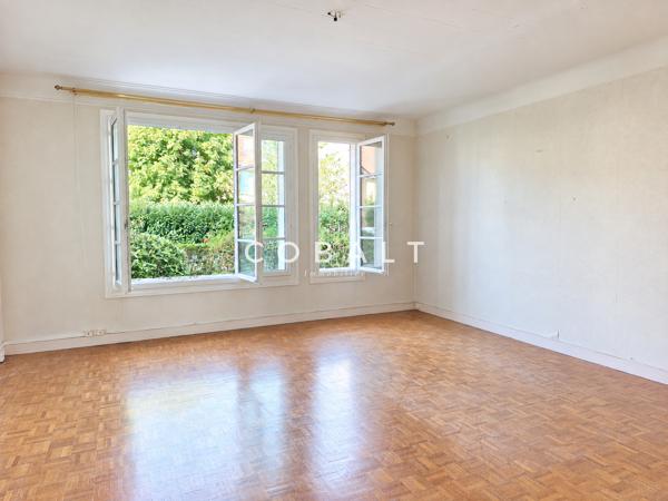 Le Chesnay – Appartement familial 3 chambres avec box et cave