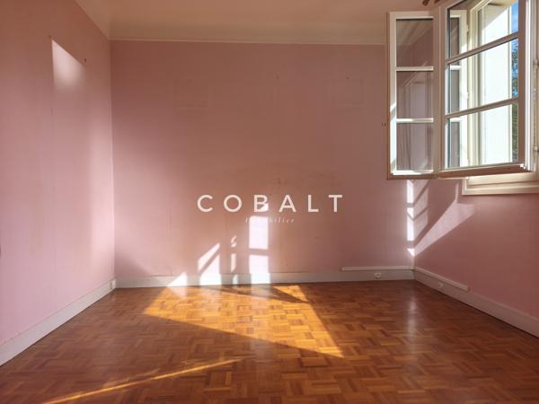 Le Chesnay – Appartement familial 3 chambres avec box et cave