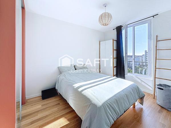 Appartement 5 pièces au pied du métro