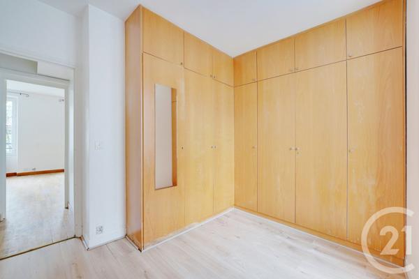 Appartement F3 à vendre  3 pièces - 56,81 m2 PARIS - 75015