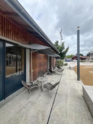 Local commercial 45M2 LACANAU