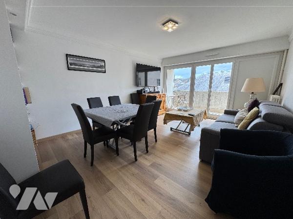 Très bel appartement situé en plein centre ville d'ALENCON (71,43m²)
Vendu libre d'occupation