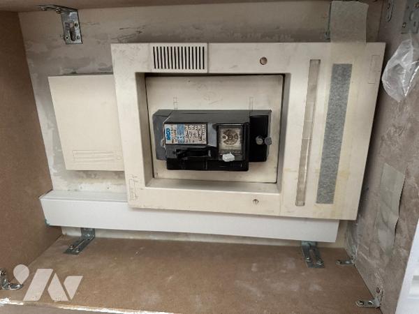 Très bel appartement situé en plein centre ville d'ALENCON (71,43m²)
Vendu libre d'occupation