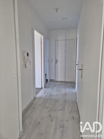 Appartement à vendre 3 pièces 60,65 m² Saint-Pierre-du-Perray