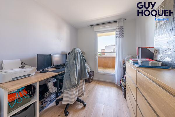 VENTE : appartement de 3 pièces au dernier étage d'une résidence récente