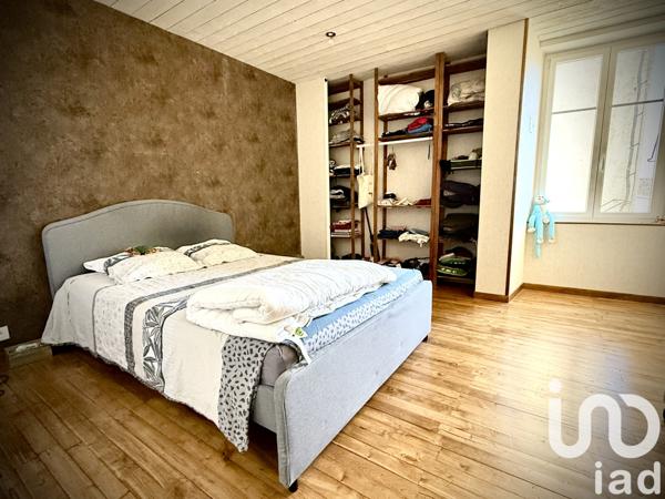 Maison à vendre 5 pièces 125 m² Celles-sur-Belle