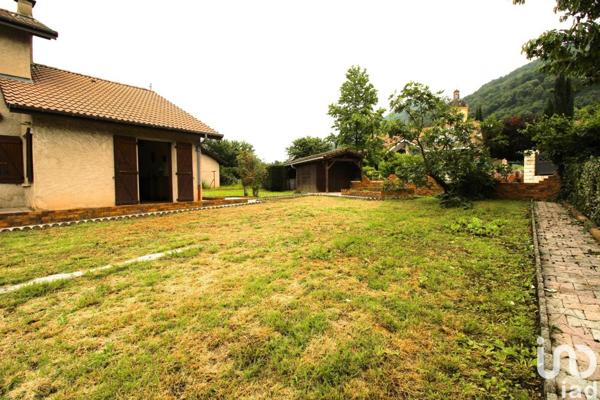 Maison 5 pièces de 120 m² à Villard-Bonnot (38190)