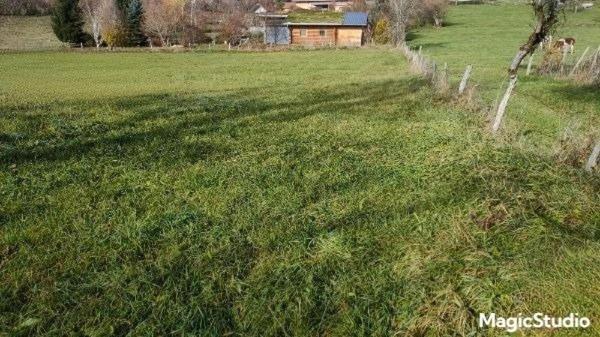 Terrain  borné de 1 190 m² à  Sainte Anne à 30 min de PONTARLIER