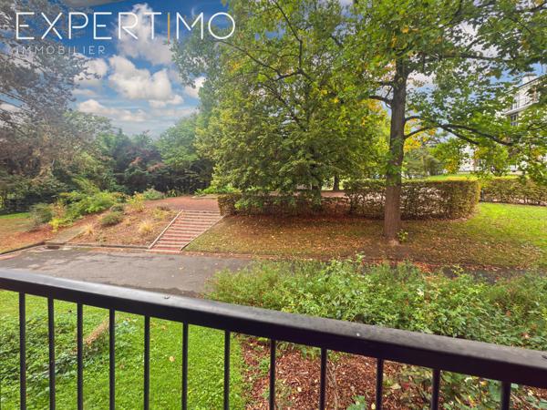 Montmorency (95160) Montmorency proche gare. 5 pièces de 96 M2..