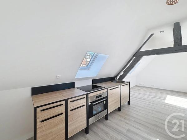 Appartement F2 à vendre  2 pièces - 28,20 m 2   SENS  - 89
