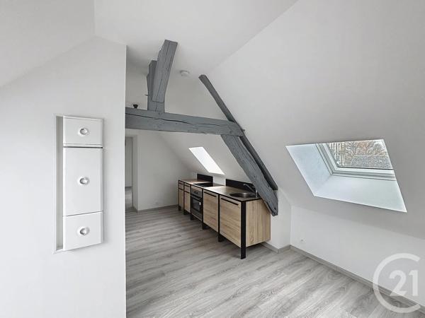 Appartement F2 à vendre  2 pièces - 28,20 m 2   SENS  - 89