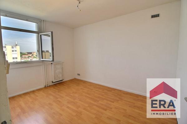 Appartement Orange 4 pièces  80m²