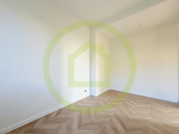 Appartement à CARNOLES (06190)