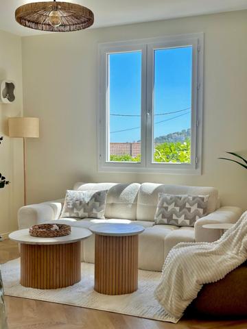 Appartement à CARNOLES (06190)