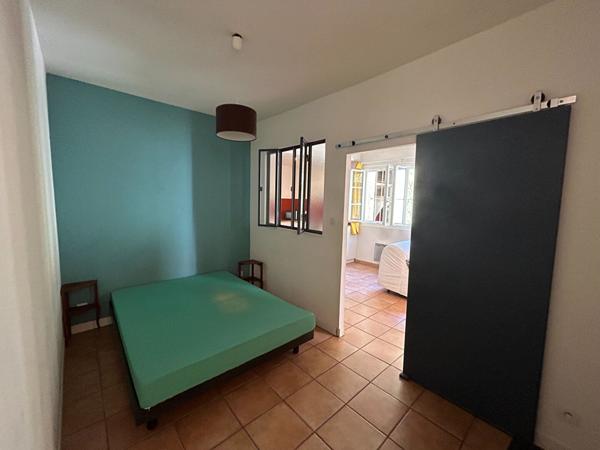 A LOUER - AIX EN PROVENCE - BEL APPARTEMENT DE TYPE 2 MEUBLE
