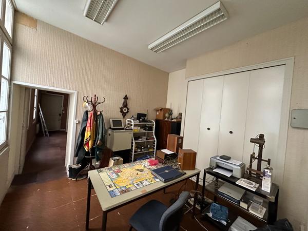 Local Professionnel/bureaux Rochefort 3 pièce(s) 75 m2