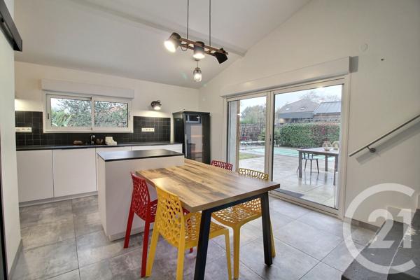 Maison à vendre  7 pièces - 177,27 m2 PESSAC - 33