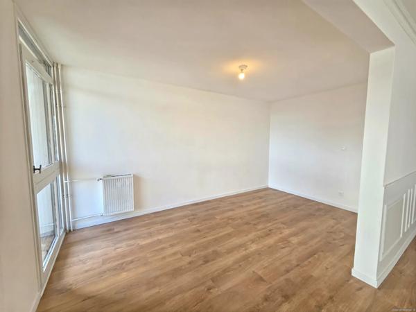 Appartement T5 avec balcon