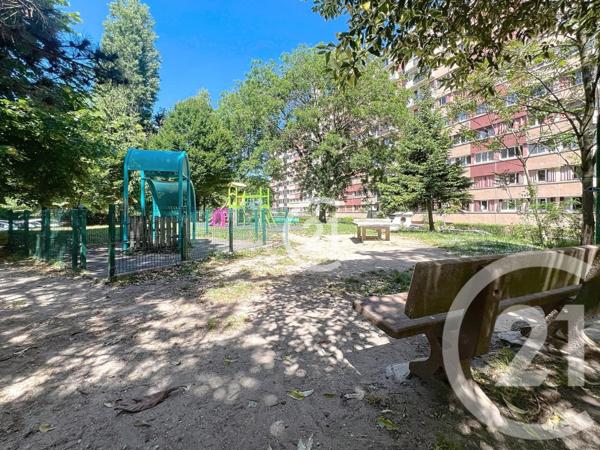 Appartement F4 à vendre  4 pièces - 60,42 m2 MONTREUIL - 93