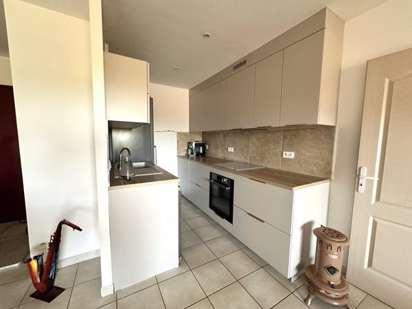 Bel Appartement en Résidence de Haut Standing en Ville au Calme