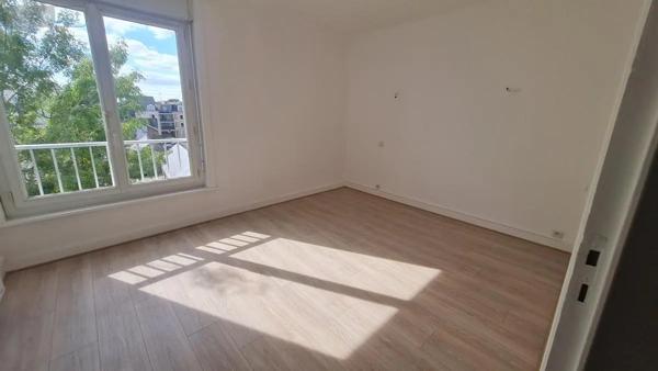 Location - Appartement Vendôme 41100 2 pièces 55 m 2 11424 m 2