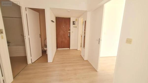 Location - Appartement Vendôme 41100 2 pièces 55 m 2 11424 m 2