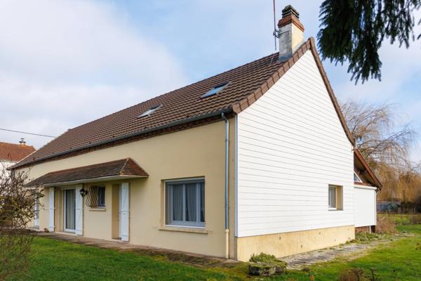 A vendre Maison 4 chambres 150 m2- Saint Agnan -10 min Digoin terrain 2900 m2 Sâone et Loire (71)
