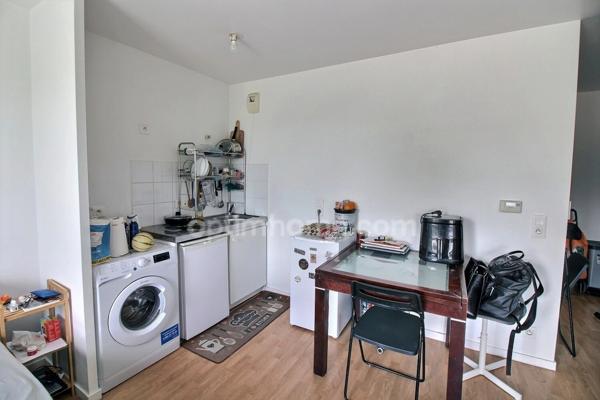 INVESTISSEURS : appartement 1 pièce loué à vendre CARRIERES SOUS POISSY (78)