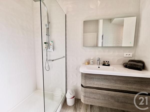 Appartement F3 à vendre  3 pièces - 111,12 m2 NICE - 06