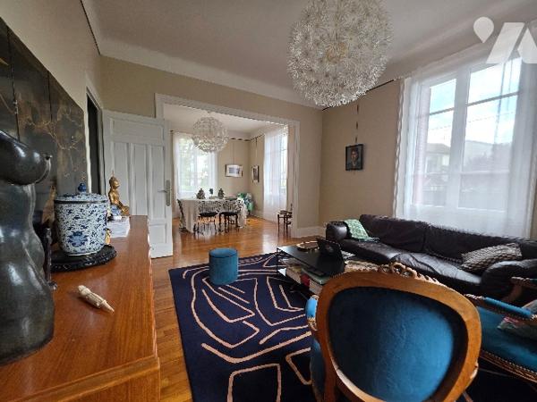 Magnifique maison de Maître
Quartier Parc