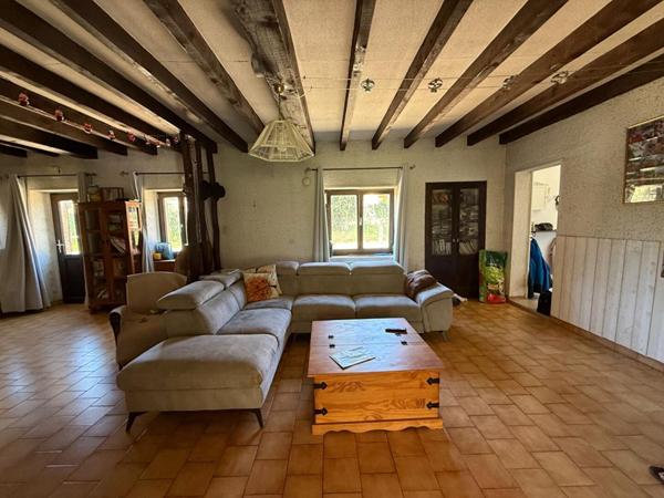 Propriété Maison + Etang + gîte Proche Moulins 03