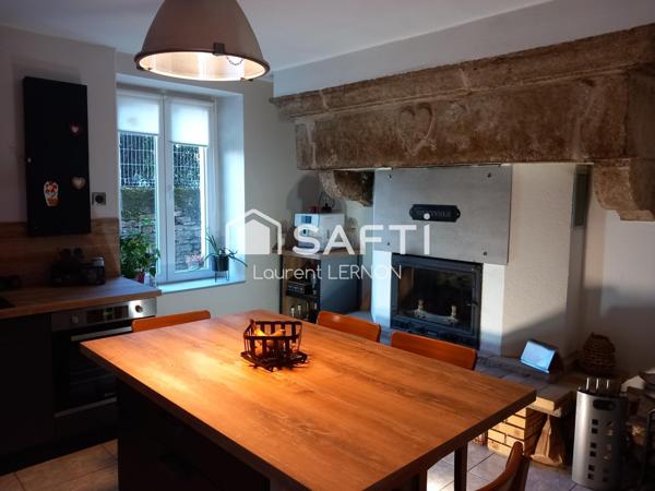 ANCIENNE FERME RENOVEE DE 105 M² 3 CHAMBRES