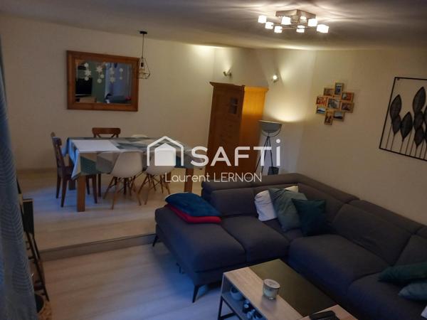 ANCIENNE FERME RENOVEE DE 105 M² 3 CHAMBRES